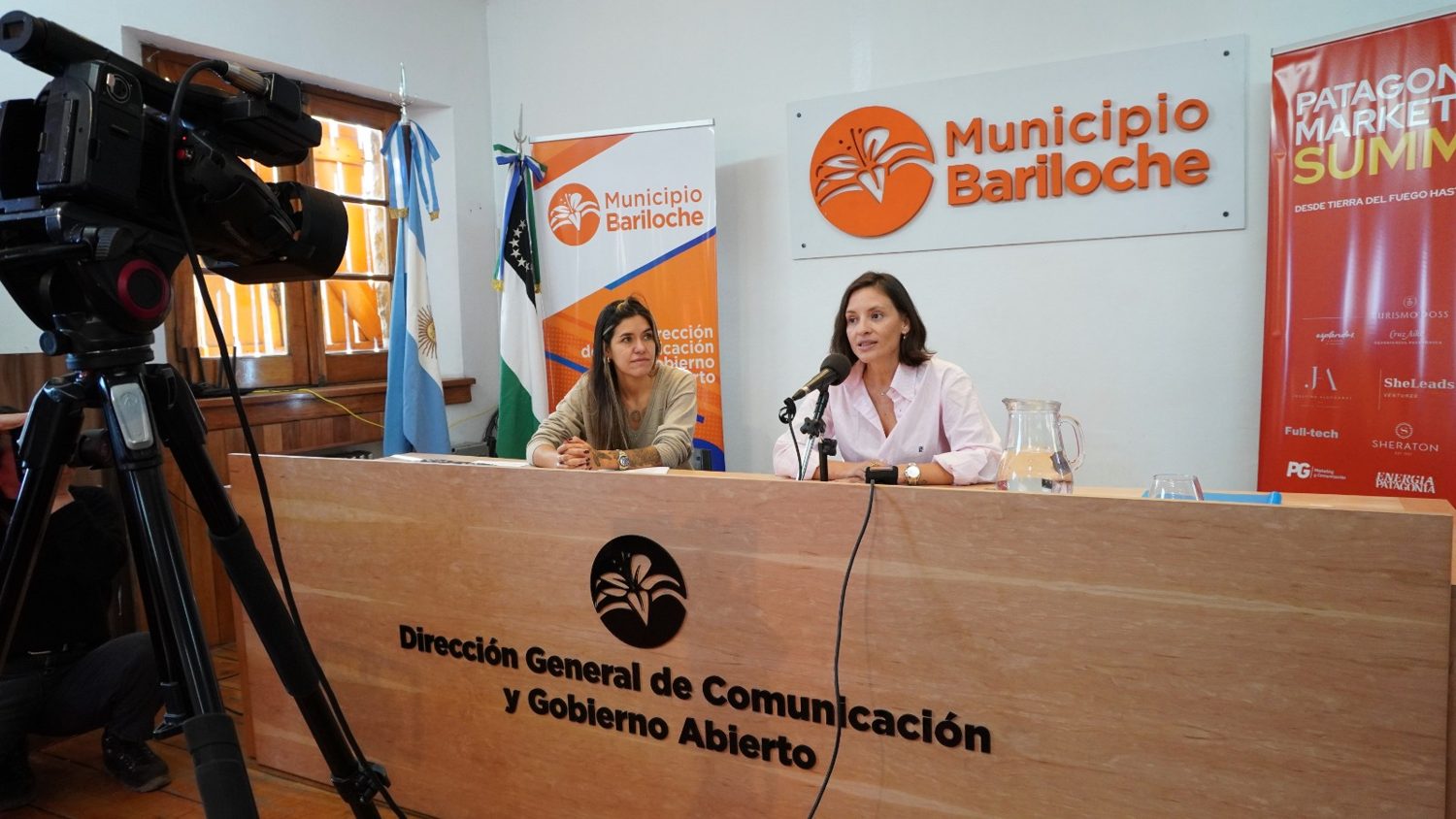 Presentación del Patagonia Marketing Summit en la sala de prensa de la Municipalidad de Bariloche